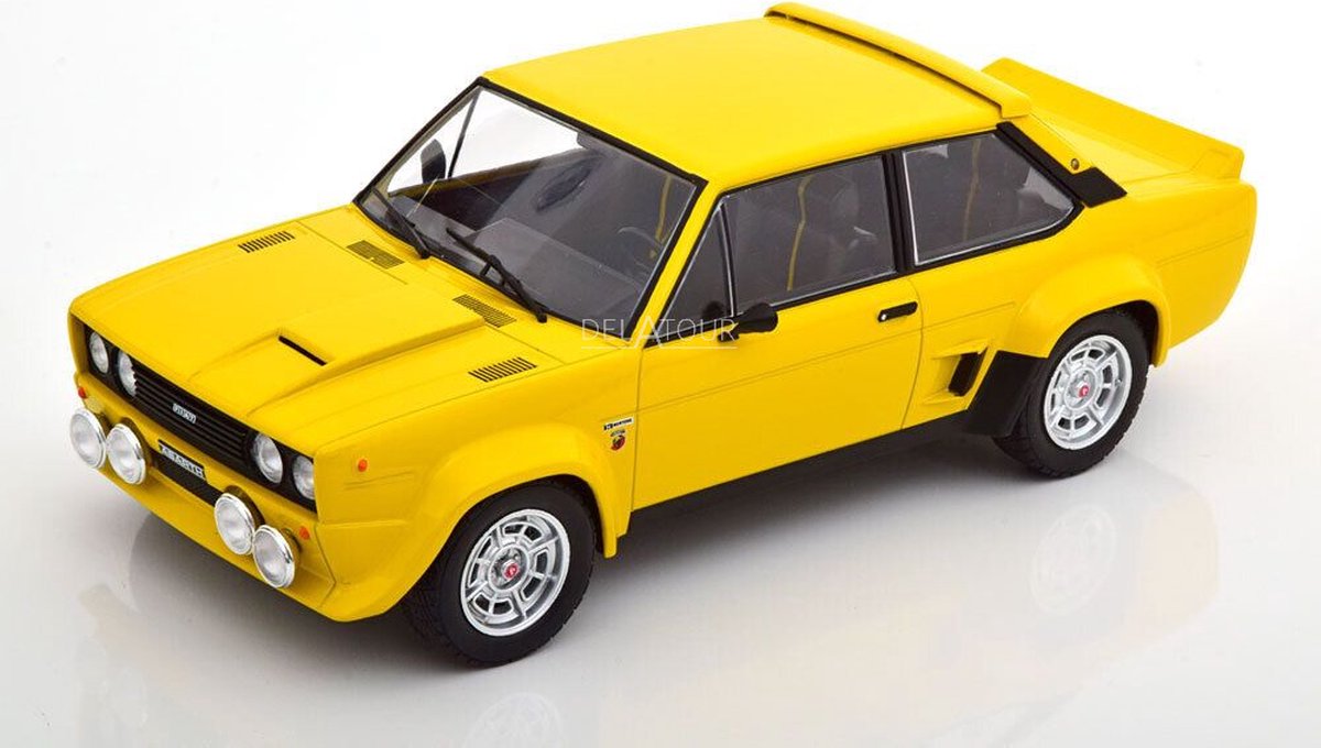 Fiat 131 Abarth 1980 - 1:18 - IXO Models