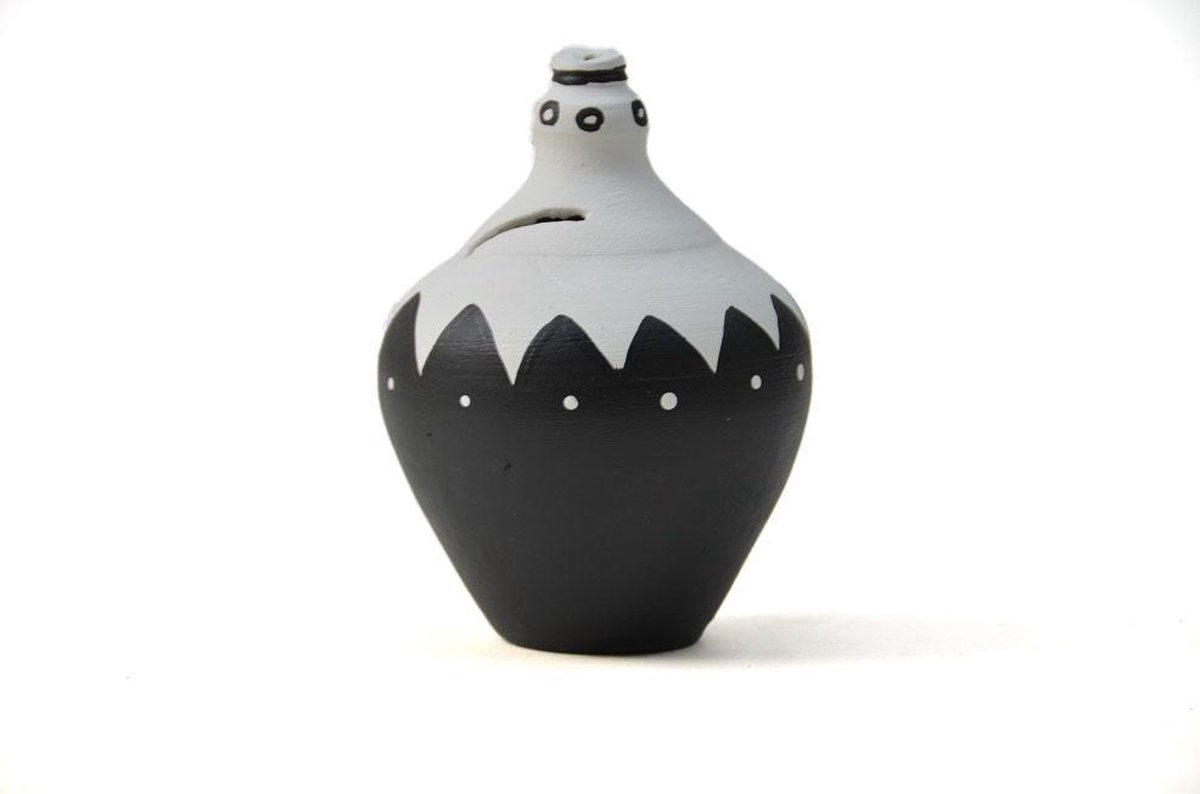 spaarpot - aardewerk - black and white - fairtrade uit Nepal