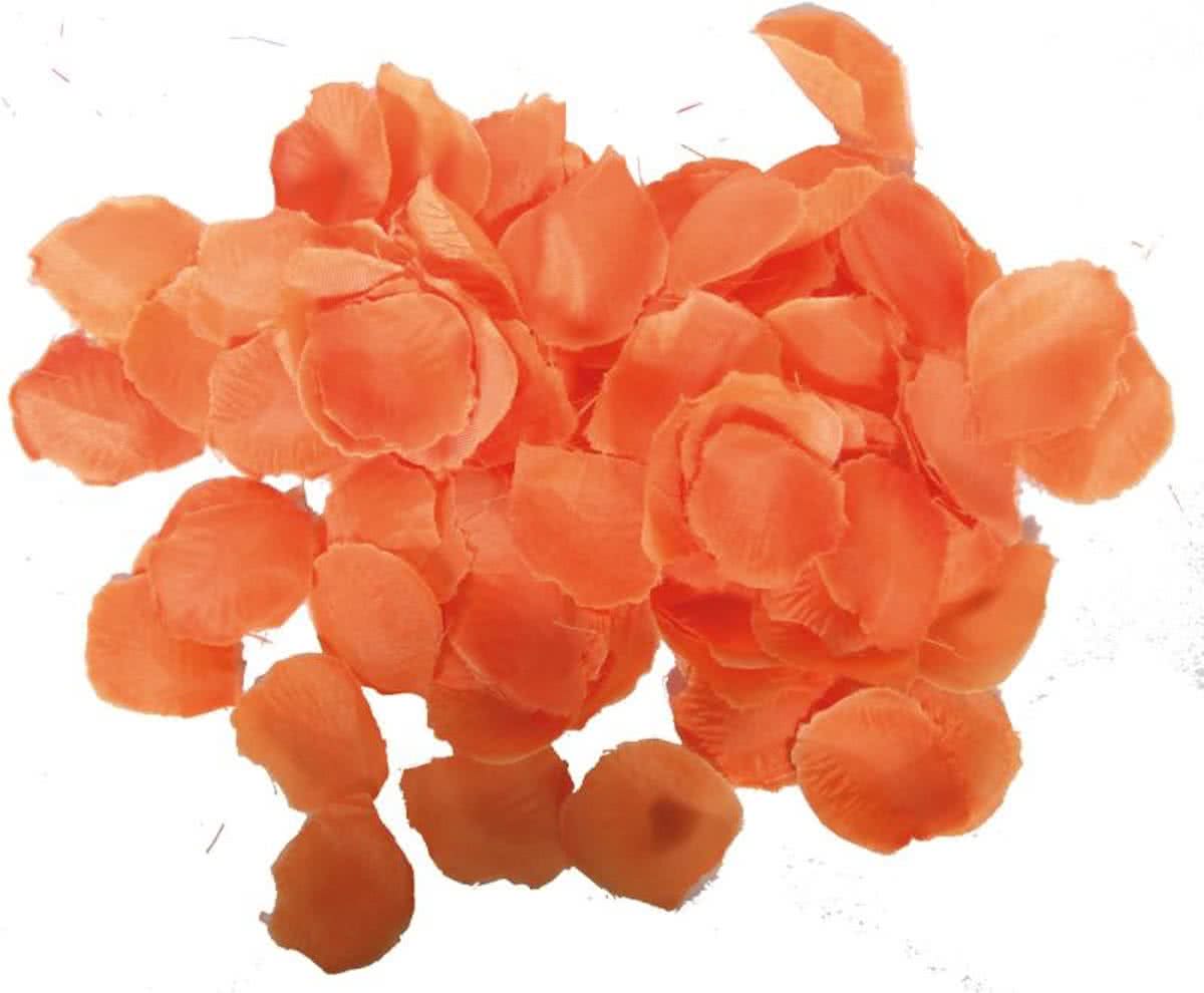 Luxe oranje rozenblaadjes