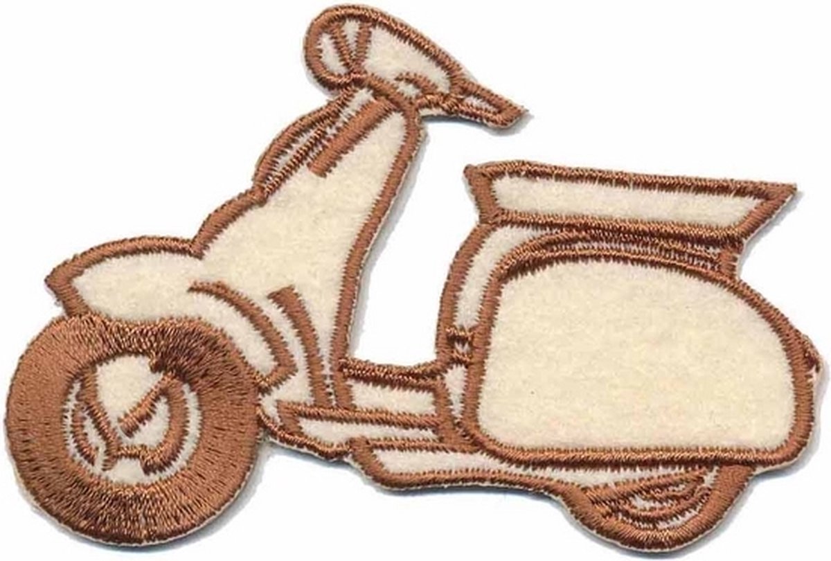 Stof embleem - patch - Scooter bruin - 8,5 x 6 cm - niet strijkbaar - opnaaibaar