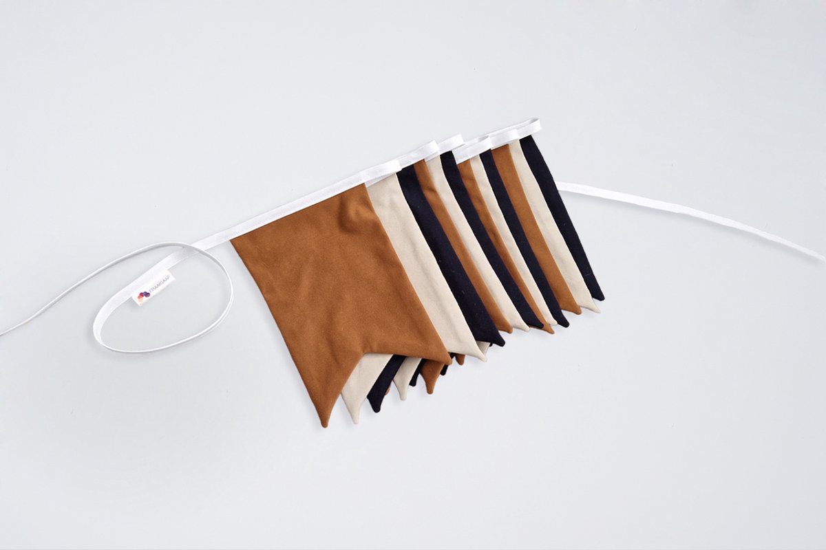 FraaiGaaf - Vlaggenlijn van stof met effen vlaggetjes - 2 meter - Donker Blauw, Bruin, Beige vlaggetjes slinger - verjaardag slinger - babykamer vlaggenlijn - stoffen slingers met vlaggetjes - vlag kinderkamer decoratie - handgemaakt en duurzaam