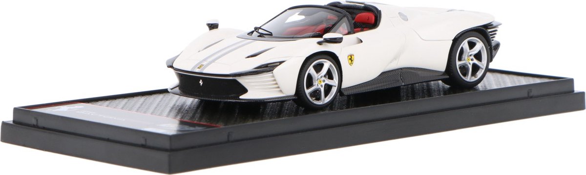 Ferrari Daytona SP3 BBR Models Modelauto 1:43 2022 BBRC267B Schaalmodel