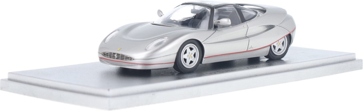 Ferrari F90 Pininfarina Sultan of Brunei KESS Modelauto 1:43 1988 KE43056242 Schaalmodel