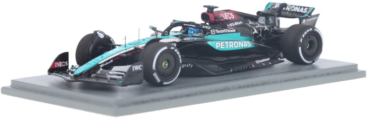 Mercedes-AMG F1 W15 E Performance Spark Models Modelauto 1:43 2024 George Russell Mercedes-AMG