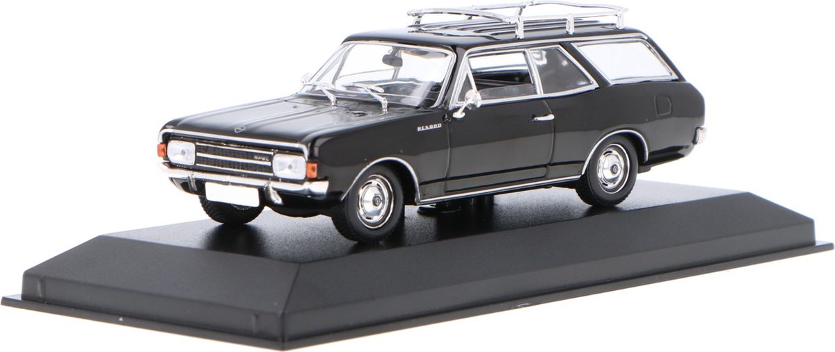 Opel Rekord C Caravan Maxichamps Modelauto 1:43 1968 940046111 Schaalmodel