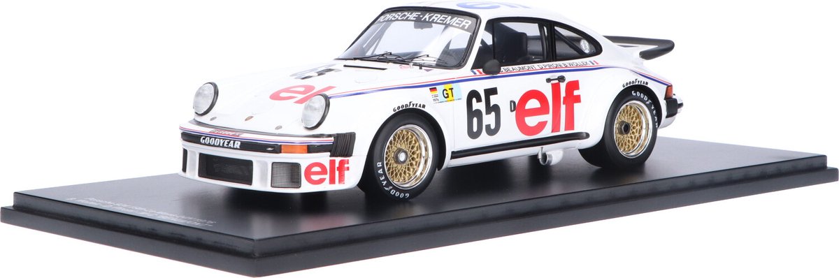Porsche 911 (934) Spark Modelauto 1:18 1976 Bob Wollek / Didier Pironi / Marie-Claude Beaumont