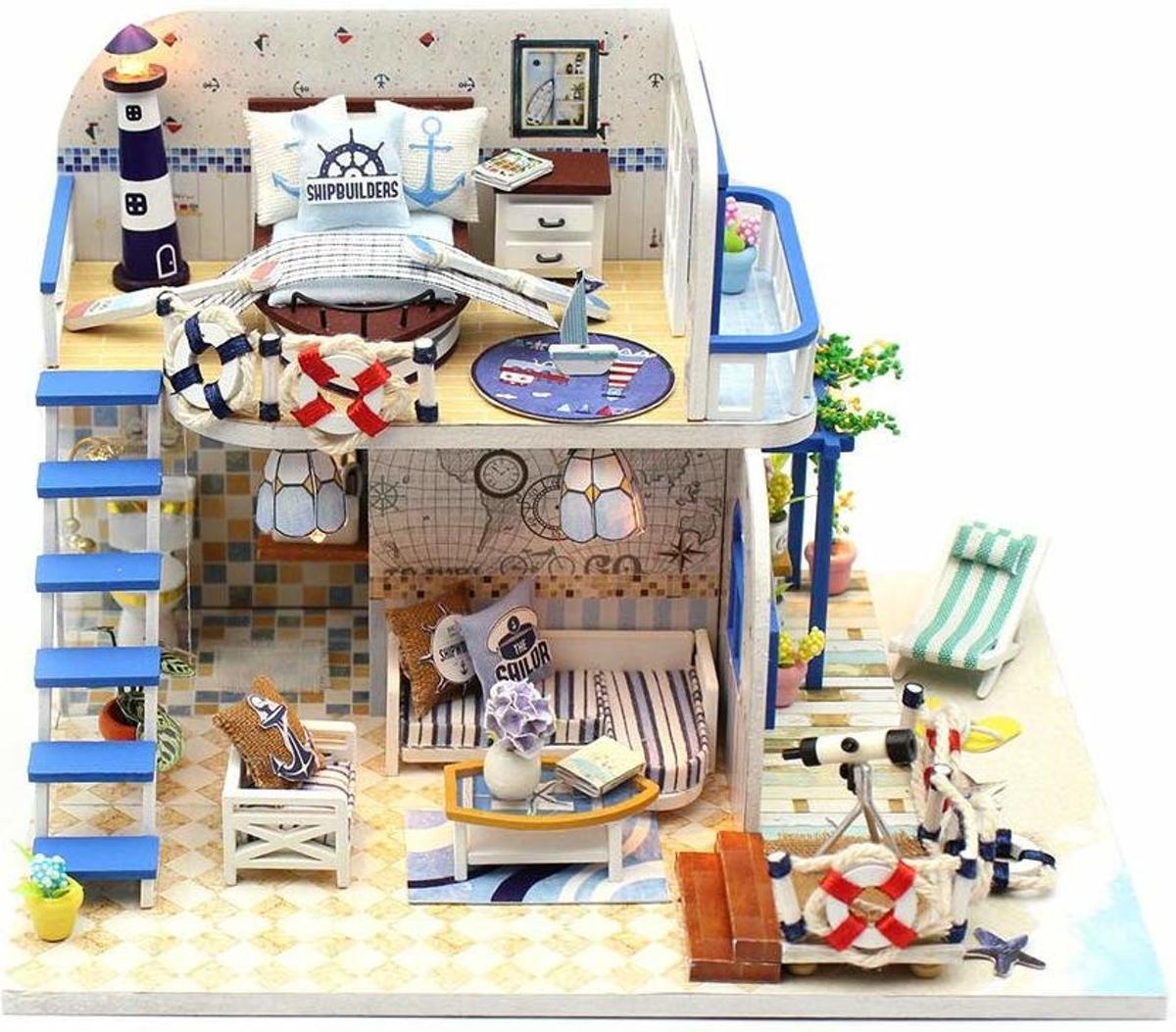 DIY   - Miniatuur poppenhuis met LED licht – Houten modelbouw – Bouwpakket – Hobby Pakket -   meubels “Blue Coast”