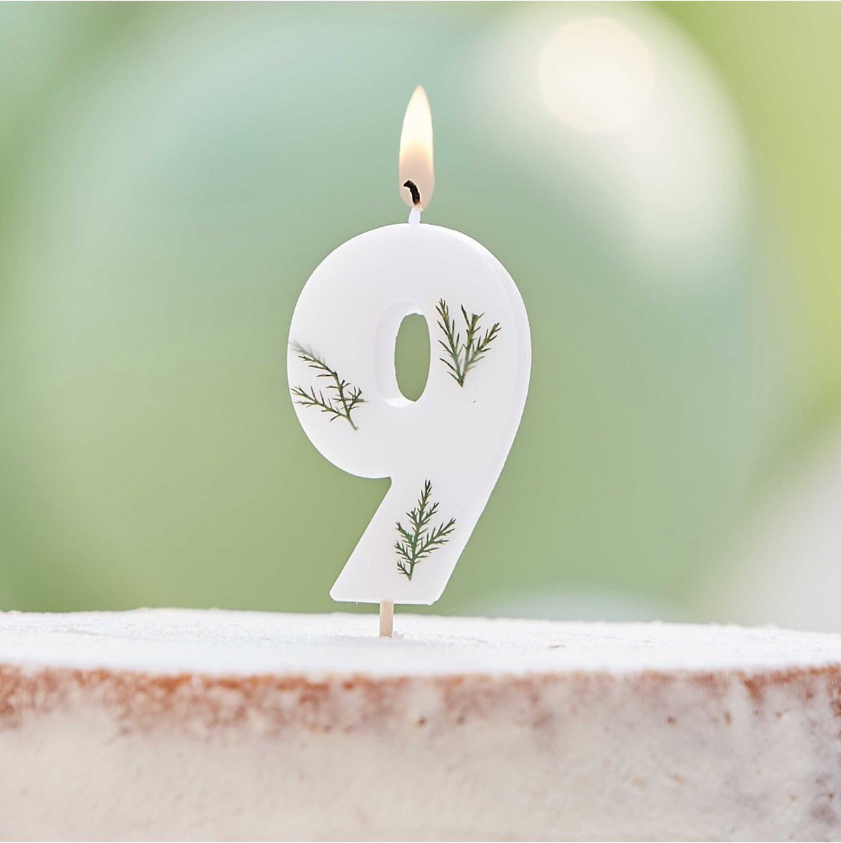 Taartkaarsje - cijfer 9 - negen - kaars - kaarsje - Cijfer - Cijferkaars - Themafeest - bruiloft - kinderfeestje - cake - cupcake