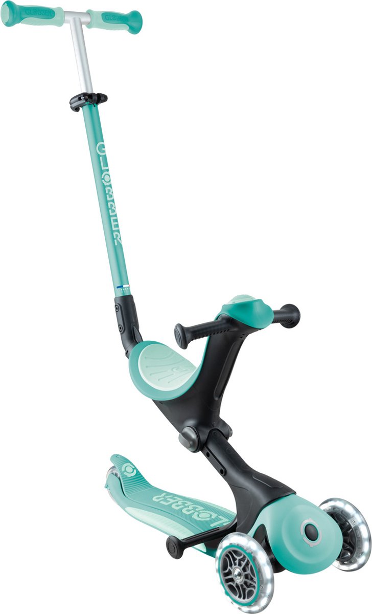 Meegroeistep - Globber Go Up Deluxe Flash Lights Mint - munt - lichtgevende wielen - met duwstang - in hoogte verstelbaar - vanaf 15 maanden tot 9 jaar