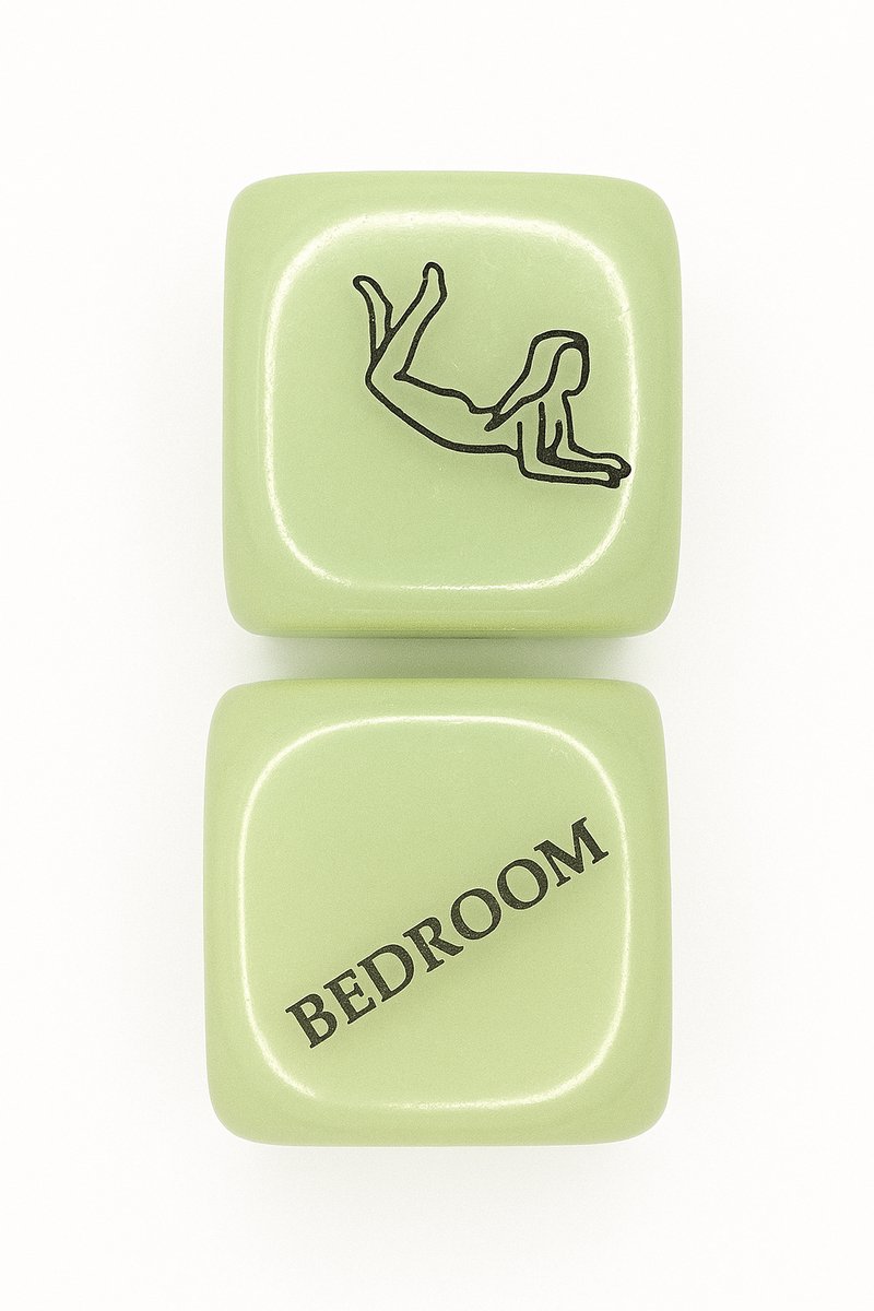 Sex Dobbelstenen - 2 stuks - glow in the dark - erotische dobbelsteen - Erotisch spel