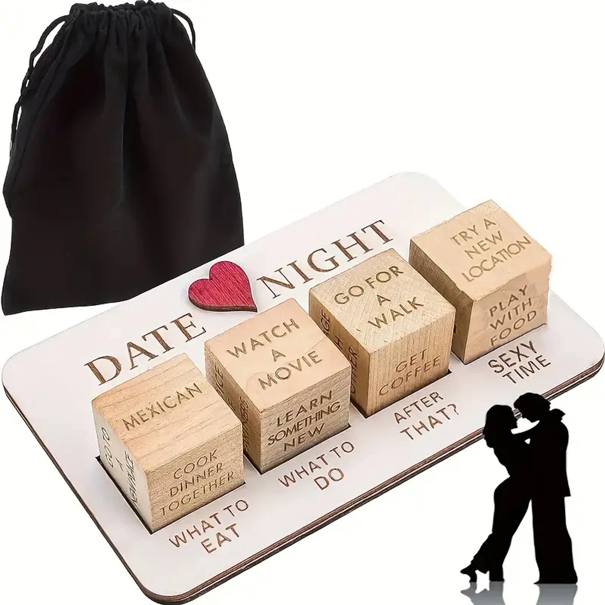 Date Night Dobbelspel voor Koppels - Romantisch Spel voor Volwassenen - 4 Houten Dobbelstenen met bordspel Opdrachten - Met Opbergzak - Perfect Romantisch Cadeau voor Hem & Haar - Spel voor Relaties en Valentijn