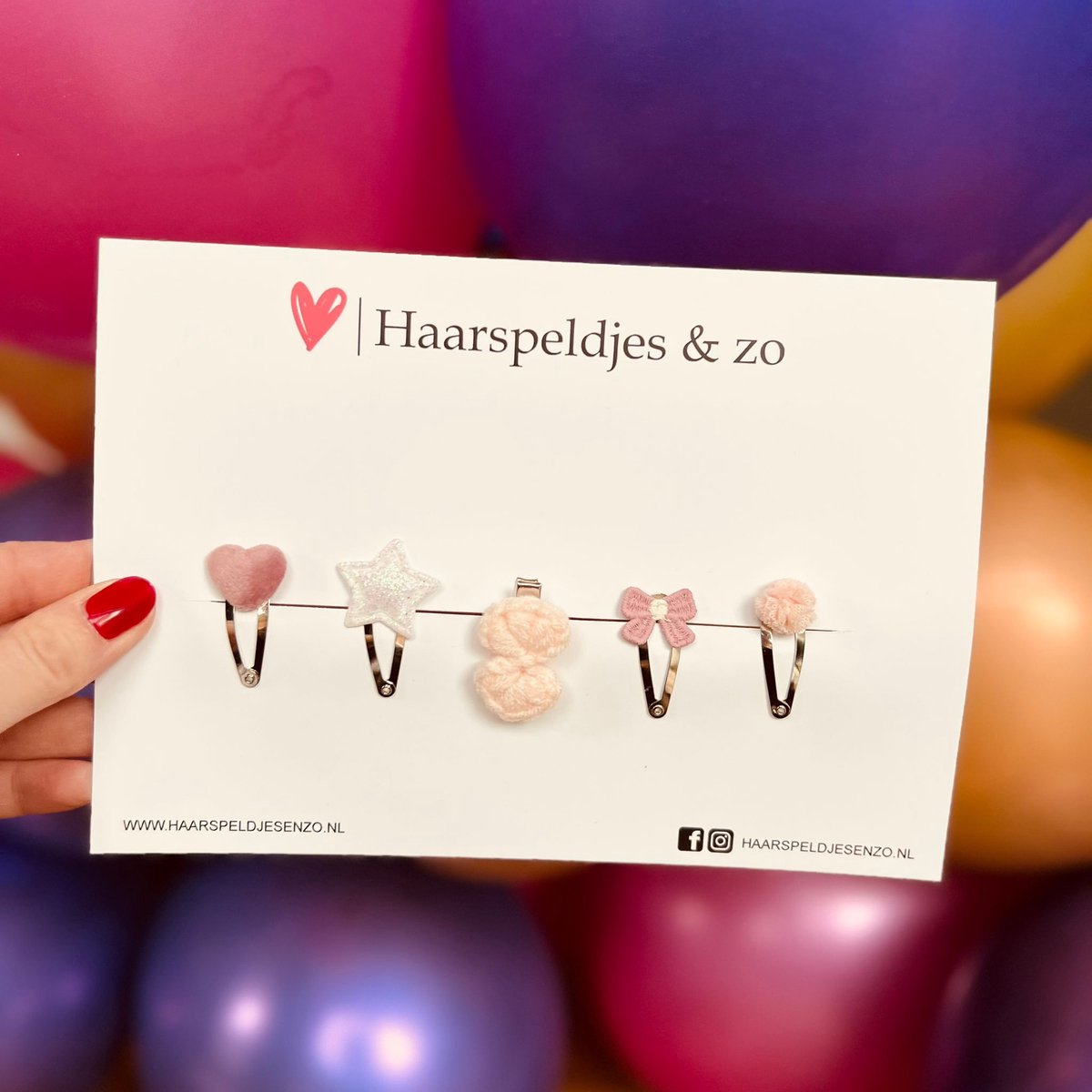 Try-out mix - mix van verschillende speldjes - bloemetjes - 3 cm speldjes - kerst - feestdagen - glimmers - glitters - roze