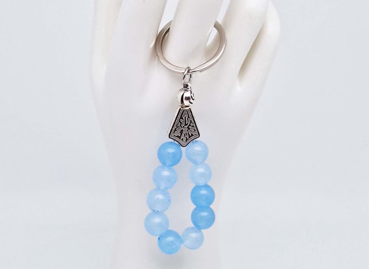 Handgemaakte druppel sleutelhanger van natuursteen 