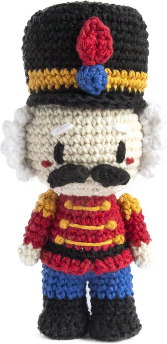 Hoooked Amigurumi DIY Kit - Nutcracker Fritz - PAK367 - kerst
