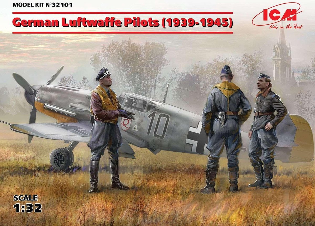 1:32 ICM 32101 German Luftwaffe Pilots (1939-1945) - 3 Figures Plastic kit