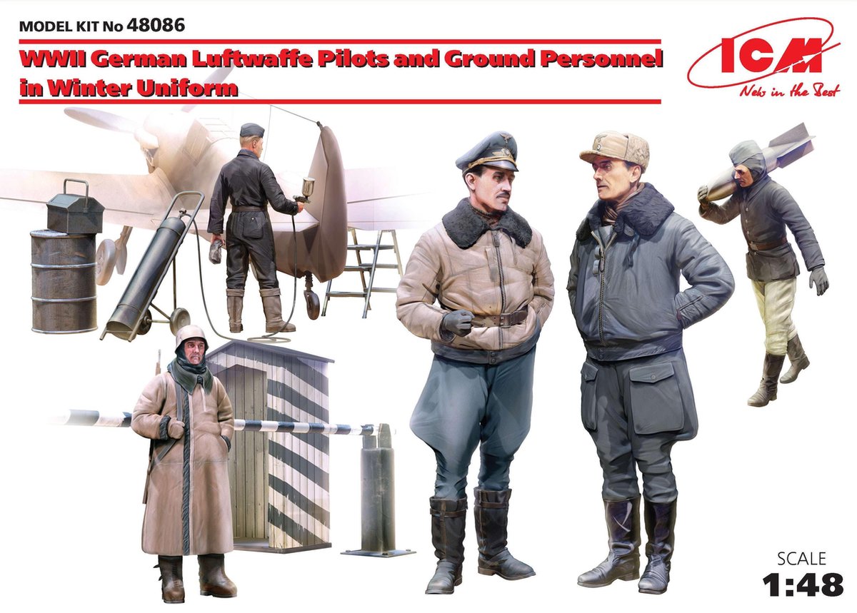 1:48 ICM 48086 WWII German Luftwaffe Pilots + Ground Personnel in Winter Uniform Plastic kit