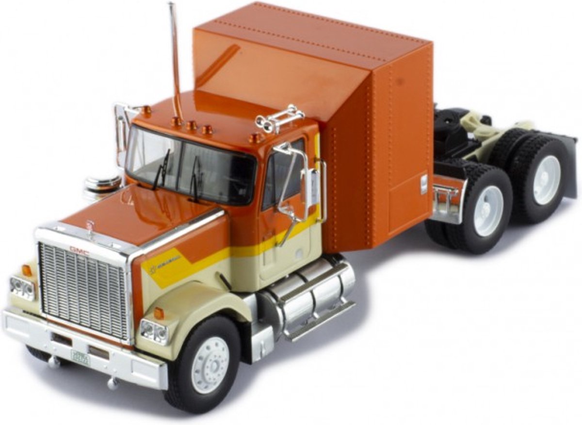 GMC General 1980 - Ixo miniatuur truck 1:43
