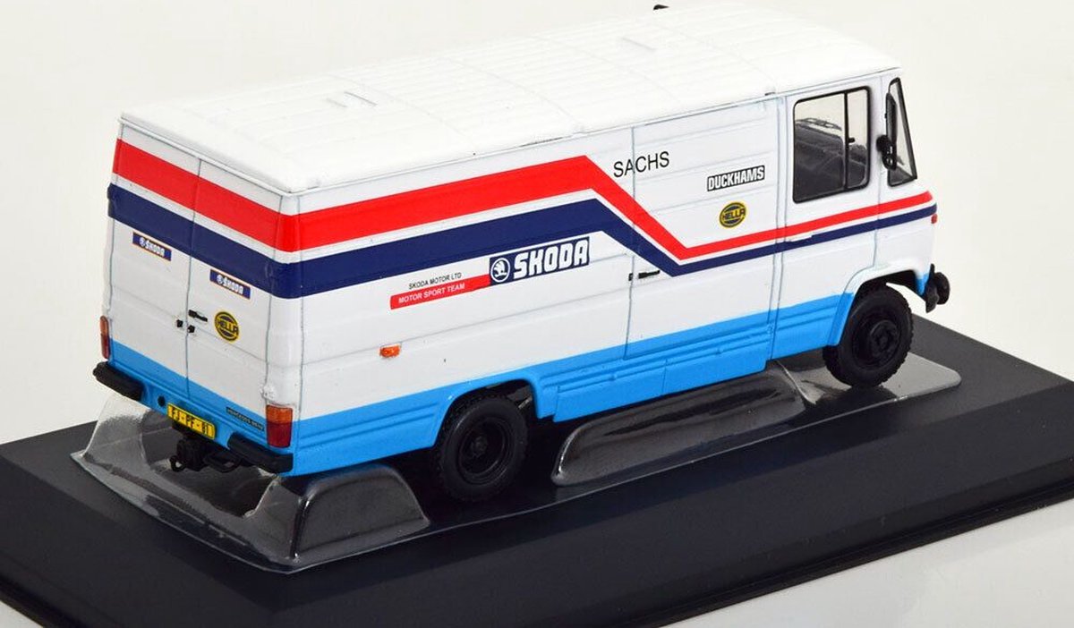 Mercedes 508D Van Skoda Rally Assistance 1984