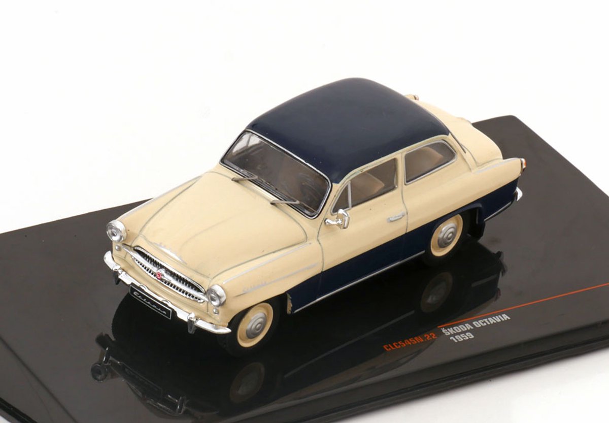 Skoda Octavia 1959 Beige Blauw - Model 1/43 - Ixo Models