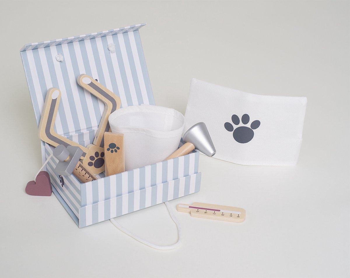   - W7237 - Speelgoed dierenarts set - Hout - Duurzaam - Educatief
