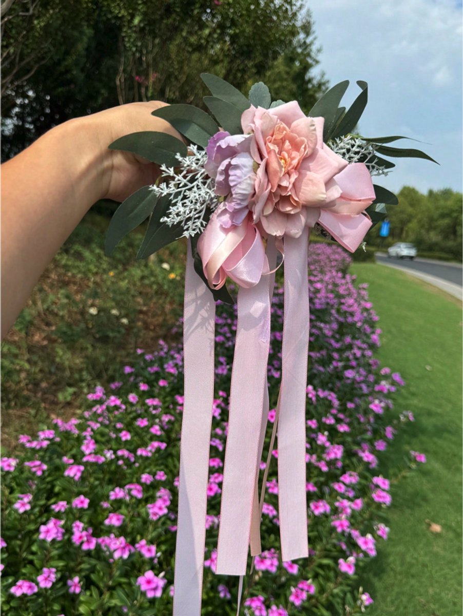 Bruiloft Auto Decoratie – 1 stuk - Grote Roze Roos – Kunstbloem Corsage – Autospiegel Versiering – Deurhendel – Spiegel – Auto – 50cm – Met Linten – Bruidsauto Bloemstuk