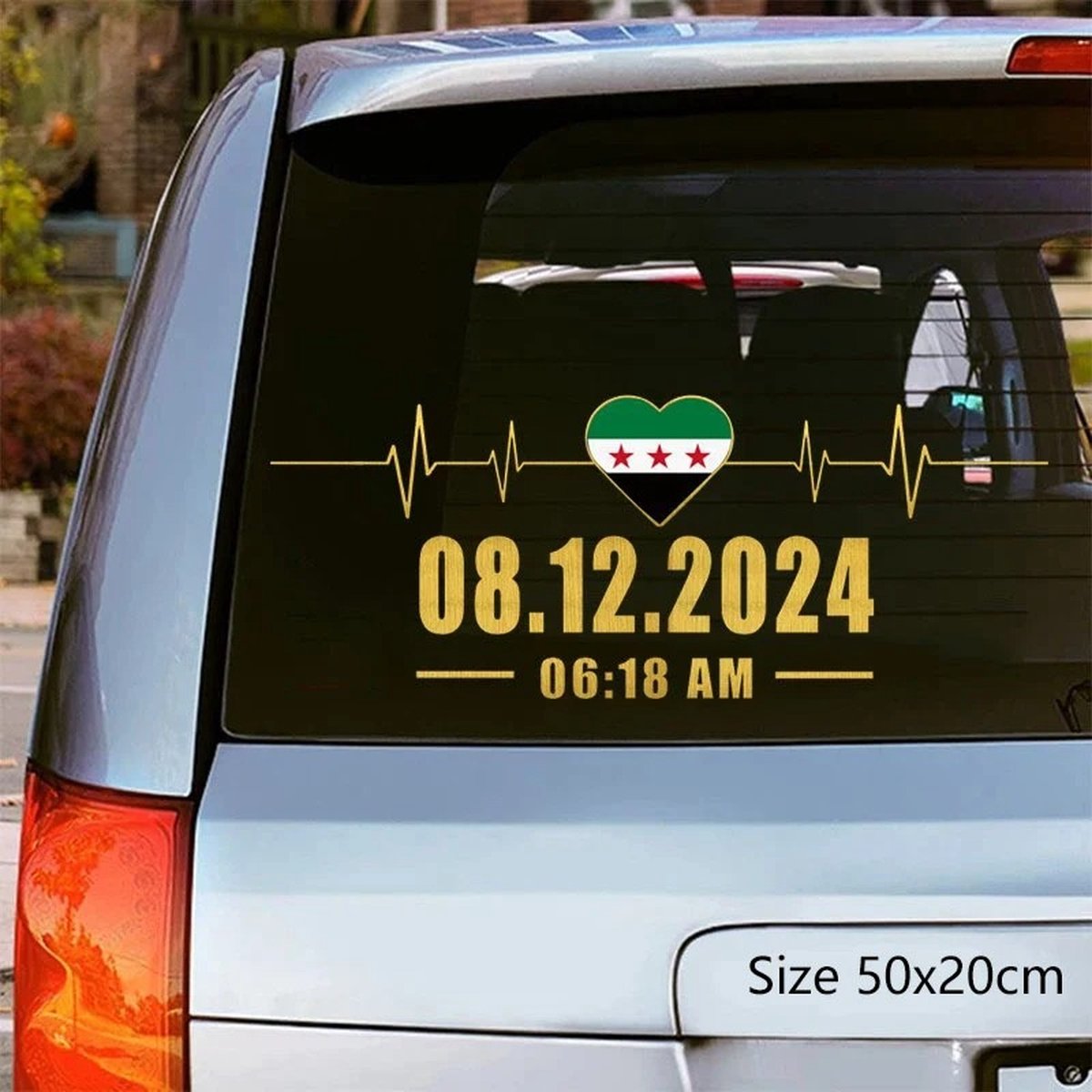Syrische Vlag Sticker - Datum 08.12.2024- 06:18AM & Hartslagpatroon - Auto, Raam & Muurdecoratie - Duurzaam & stevig - Je Huis
