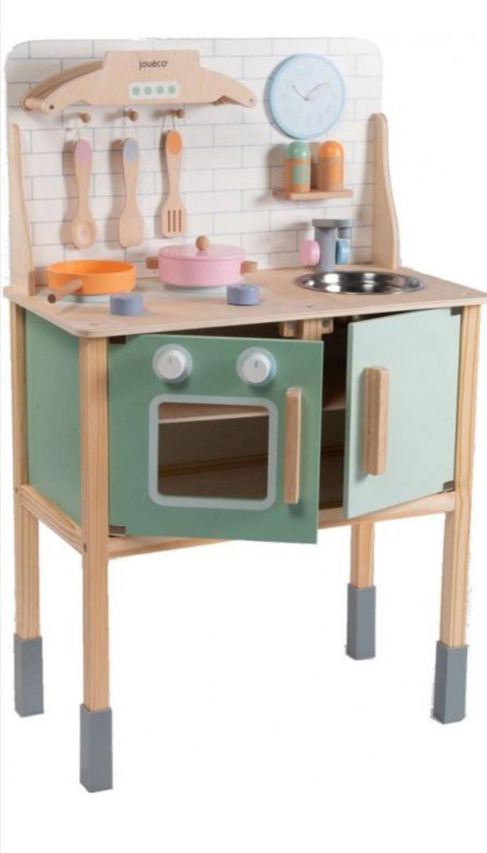     hout - houten keuken met accessoires voor kinderen