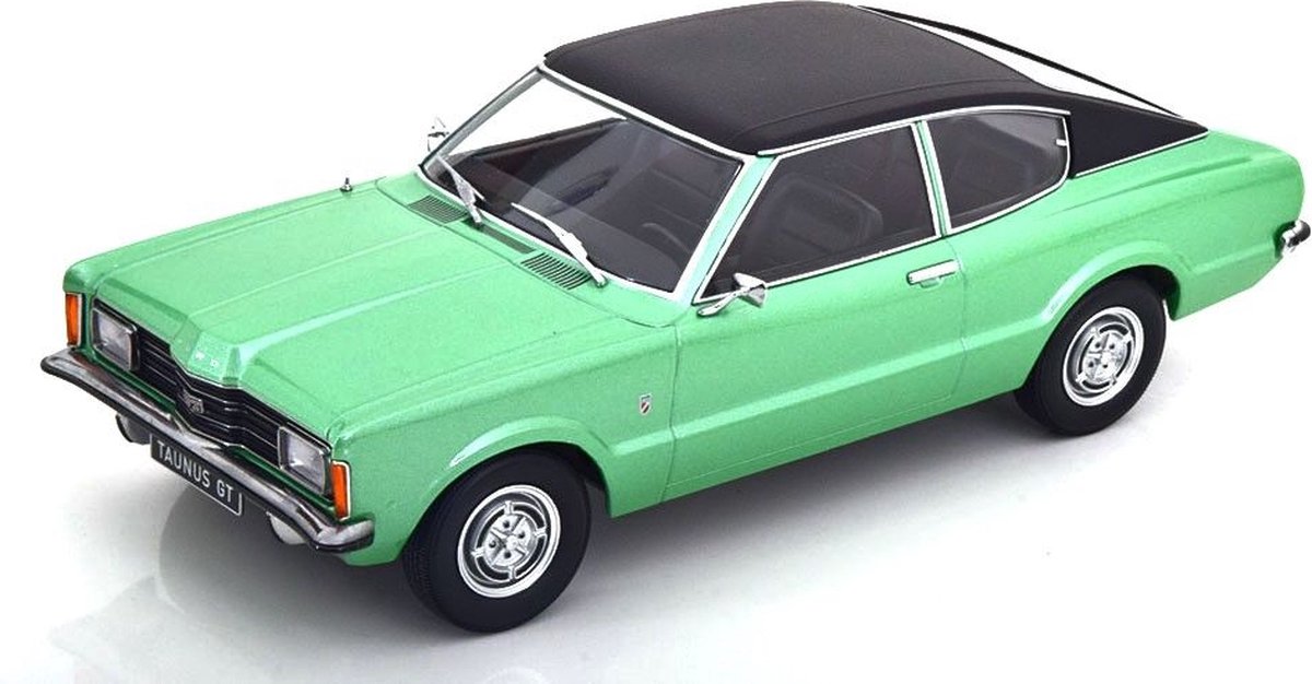 1:18 gegoten model Ford Taunus GT Coupé 1971 groen metallic zwart dak KK Models