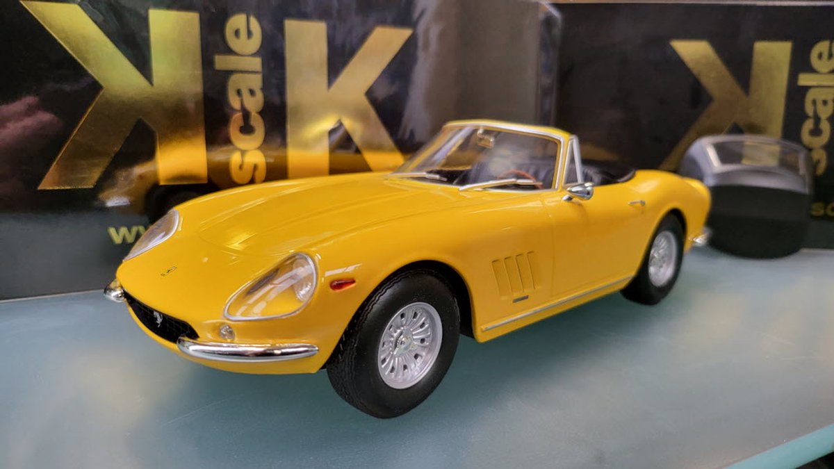 Ferrari 275 GTB/4 Spider 1967 Geel Limited Edition 250 stuks 1:18 KK-Scale