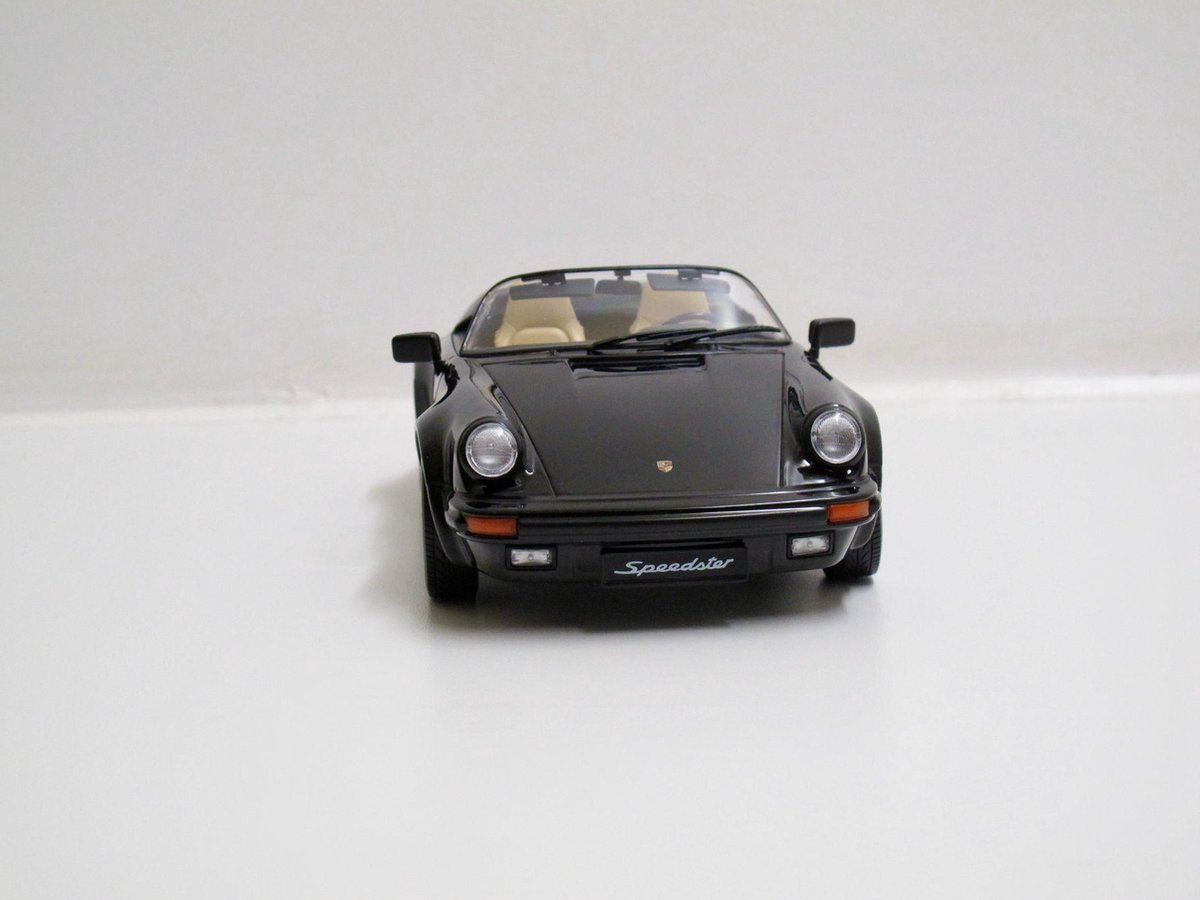 KK-scale 1/18 Porsche 911 Speedster - 1989
