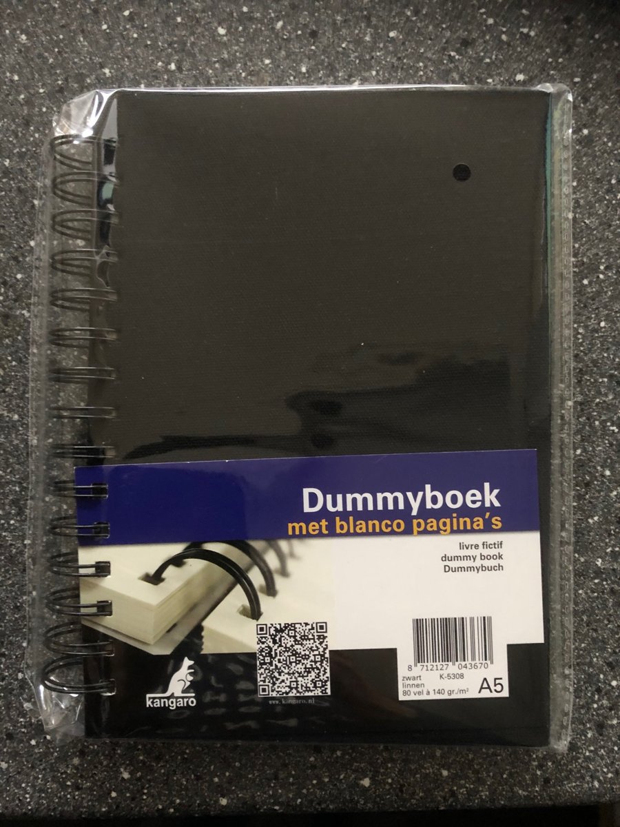 Kangaro Dummyboek  A5 blanco 80 vel, wire-o, zwart linnen kaft