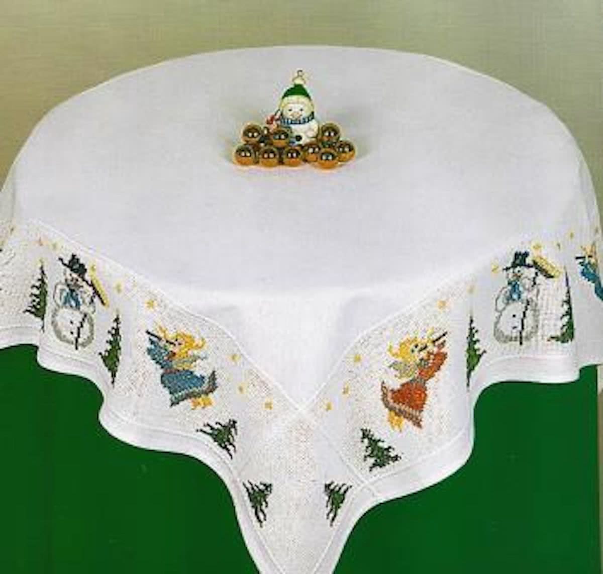 dekservet 85165 kerstengelen met sneeuwpoppen, wit met aida rand