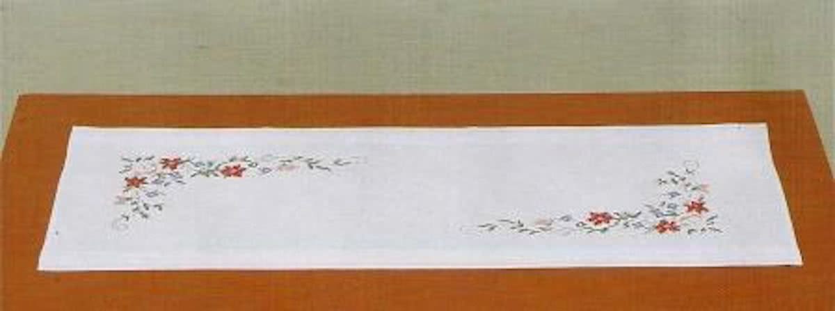 kruissteekloper 88162 geraniums met vergeetmenietjes, wit