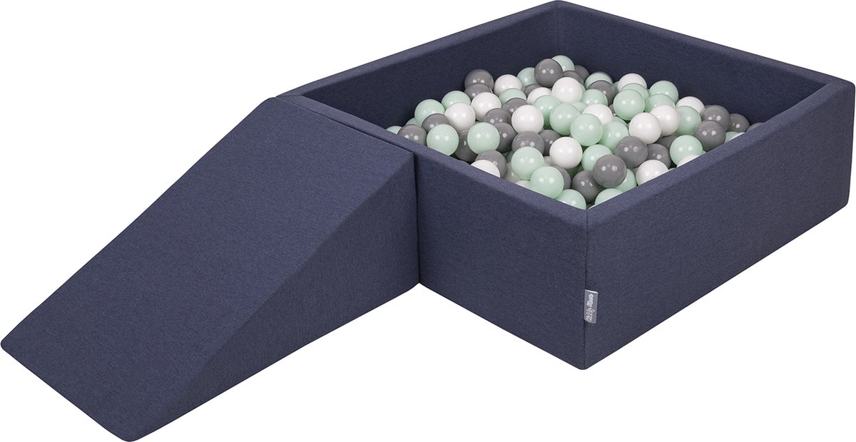 KiddyMoon Ballenbak voor kinderen 90x30cm Vierkant met Wig - 100 Ballen ∅7cm - Foam speelset - Speelgoed baby schuim - Ballenbad baby foam - Kunststof ballen - Schuimvulling - Donkerblauw: Wit Grijs Munt