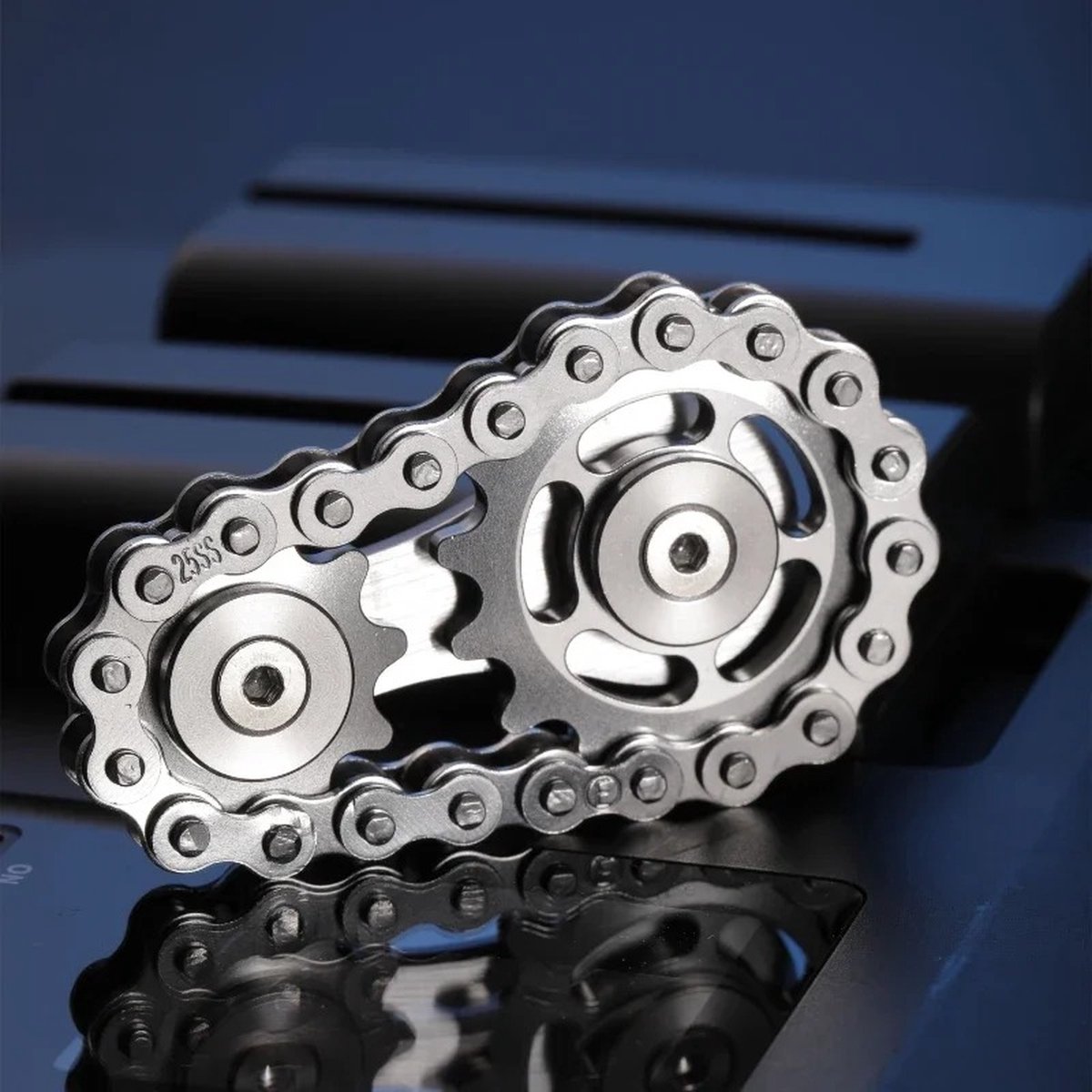 Metalen Fidget Spinner - Ketting Tandwiel Spinner voor Volwassenen - EDC Stress Relief Speelgoed - Focus & ADHD Tool - Compact & Ergonomisch - Kantoor & Thuis