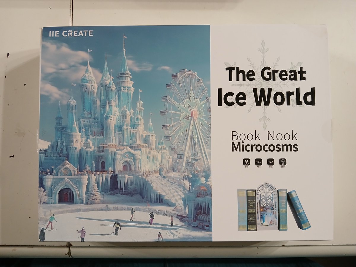 Know Me - The Great Ice World - DIY Book Nook Houten Miniatuur Bouwpakket / modelbouw
