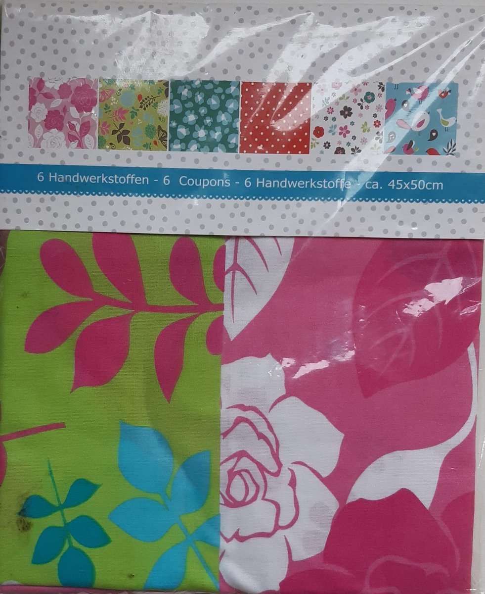 Handwerkstoffen 6 stuks voor het maken van kussentjes enz.