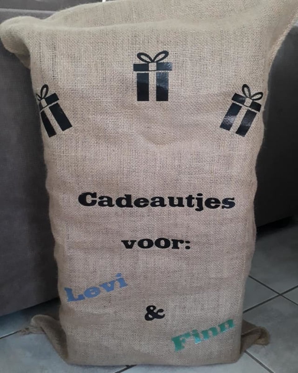 Jutezak voor Sinterklaas