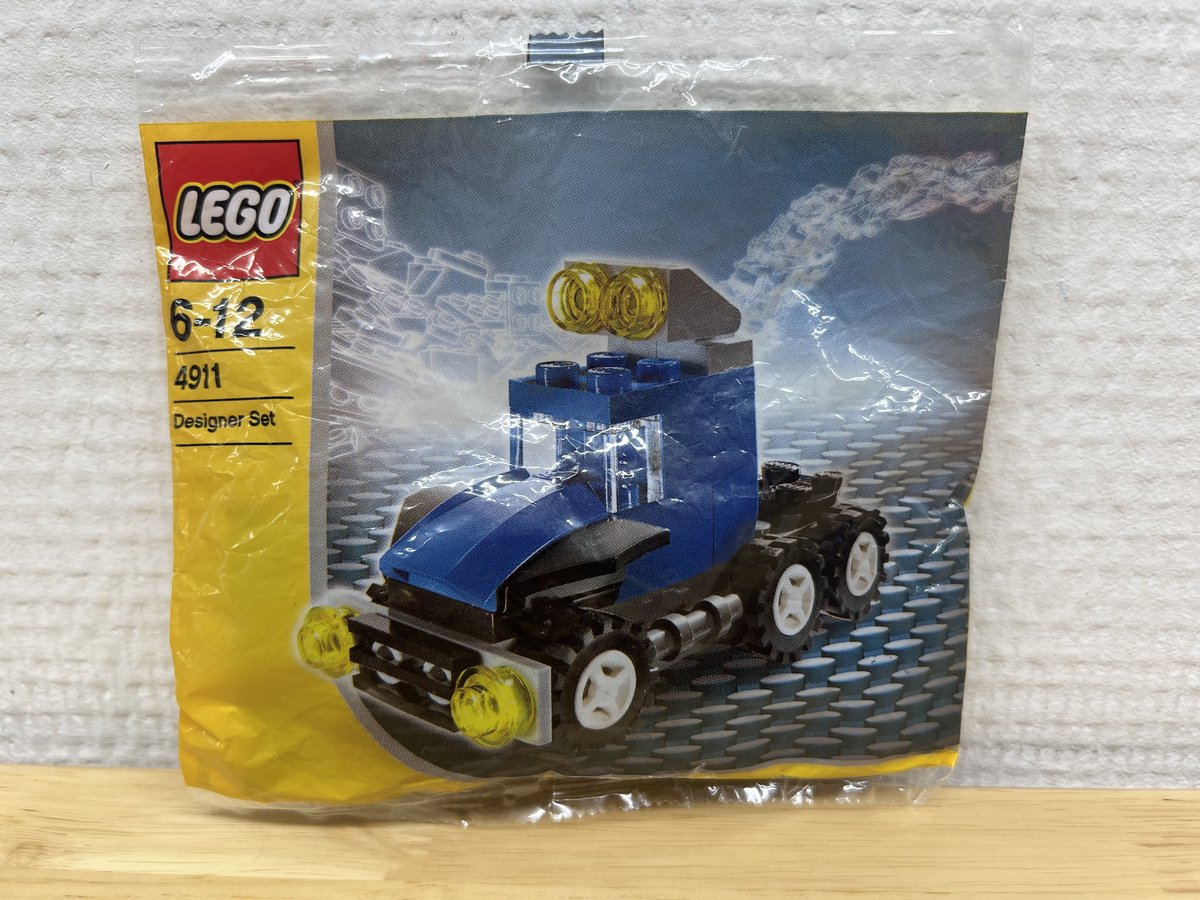LEGO 4911 - Blue Truck / Blauwe Vrachtwagen (Polybag)