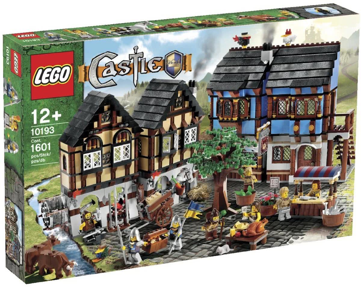 LEGO Castle Middeleeuwse Dorpsmarkt - 10193