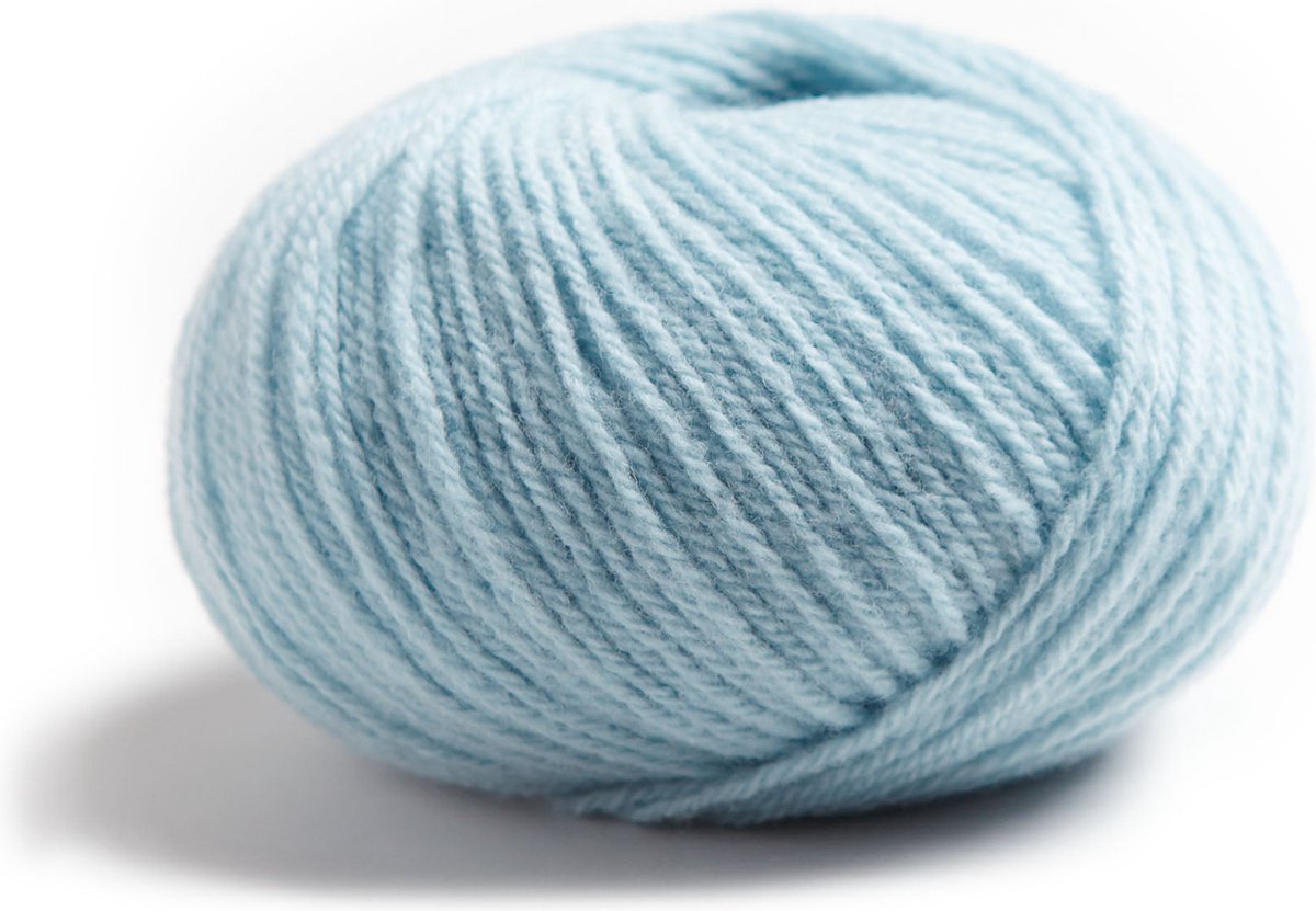 LAMANA - Como - 100 % Merino Superfine garen - Wordt per 5 stuks verkocht -120 m. - 25 gr. - Kleur : Pigeon Blue (36)