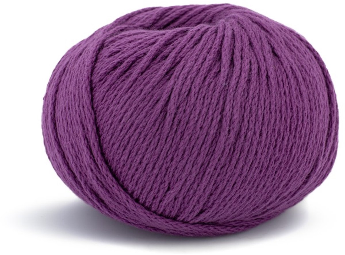 LAMANA - Ica - 100 % premium biologisch zeldzame Pima katoengaren - Wordt per 3 stuks verkocht - 80 m. 50 gr. - Kleur : Flieder (ic 32)