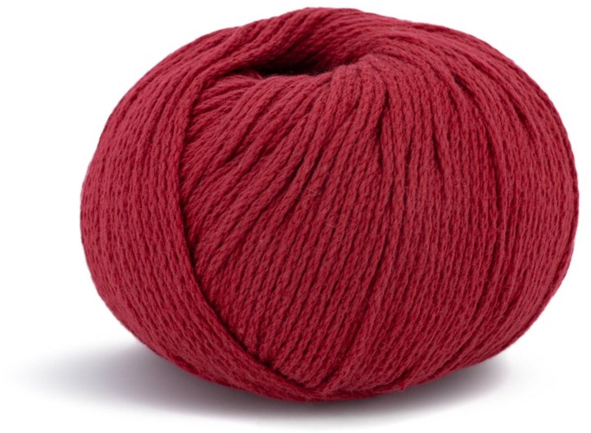 LAMANA - Ica - 100 % premium biologisch zeldzame Pima katoengaren - Wordt per 3 stuks verkocht - 80 m. 50 gr. - Kleur : Karmin (ic33)