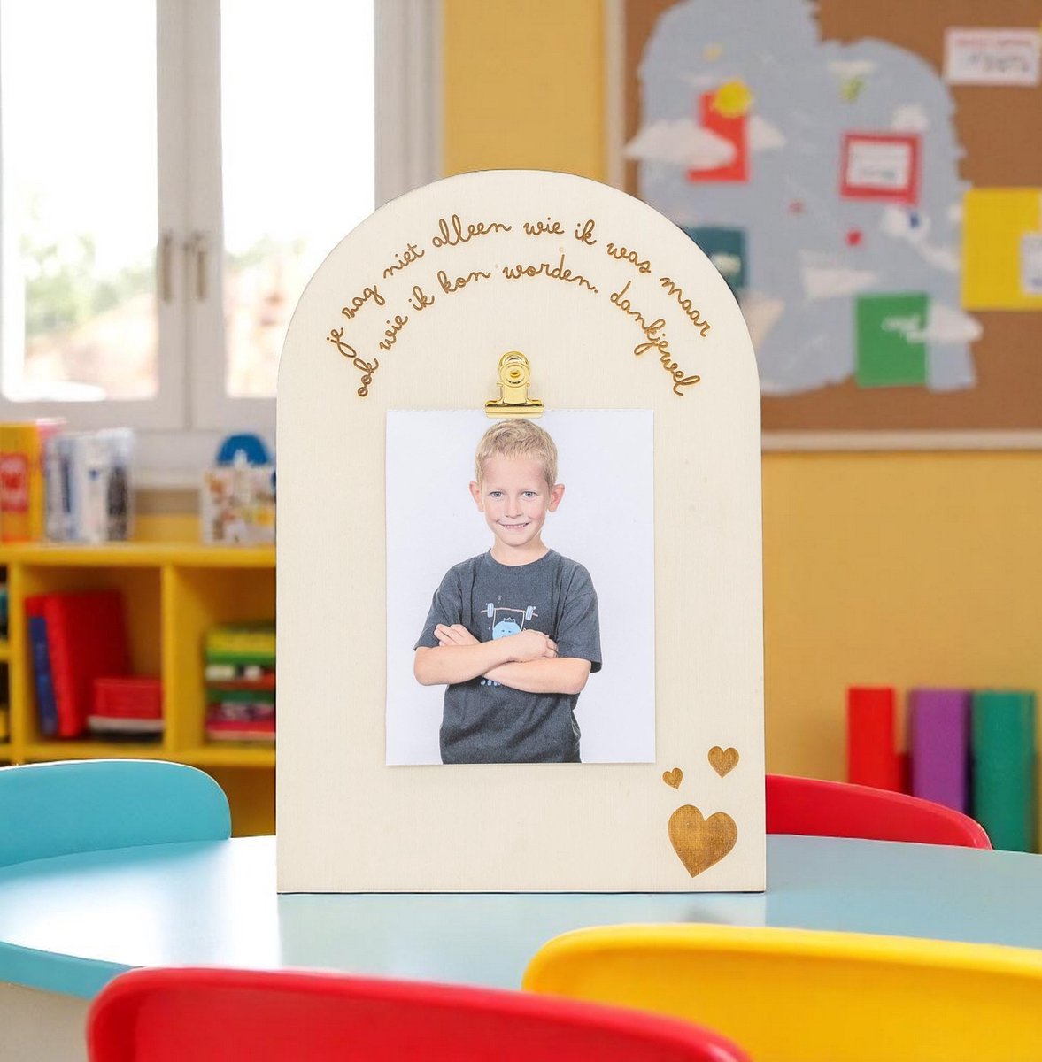 Houten Clipboard - Juf - Meester - Je zag niet alleen wie ik was maar ook wie ik kon worden. Dankjewel - Juf - Meester - Leerkracht - Cadeau - Origineel - Einde schooljaar - Geschenkbox - Geschenkset - Duurzaam - Afscheidscadeau - Bedanking