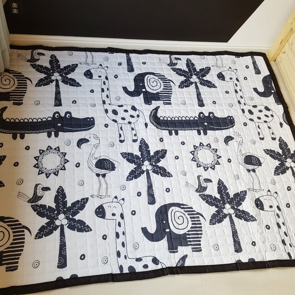 Speelkleed zwart wit dieren 195 x 145 - LiefBoefje - Groot Speelkleed Baby - Speelmat Kinderen - Babymat XL - Kindervloerkleed - Kraamcadeau - Speelkleed Kinderen - 75+ design speelkleden