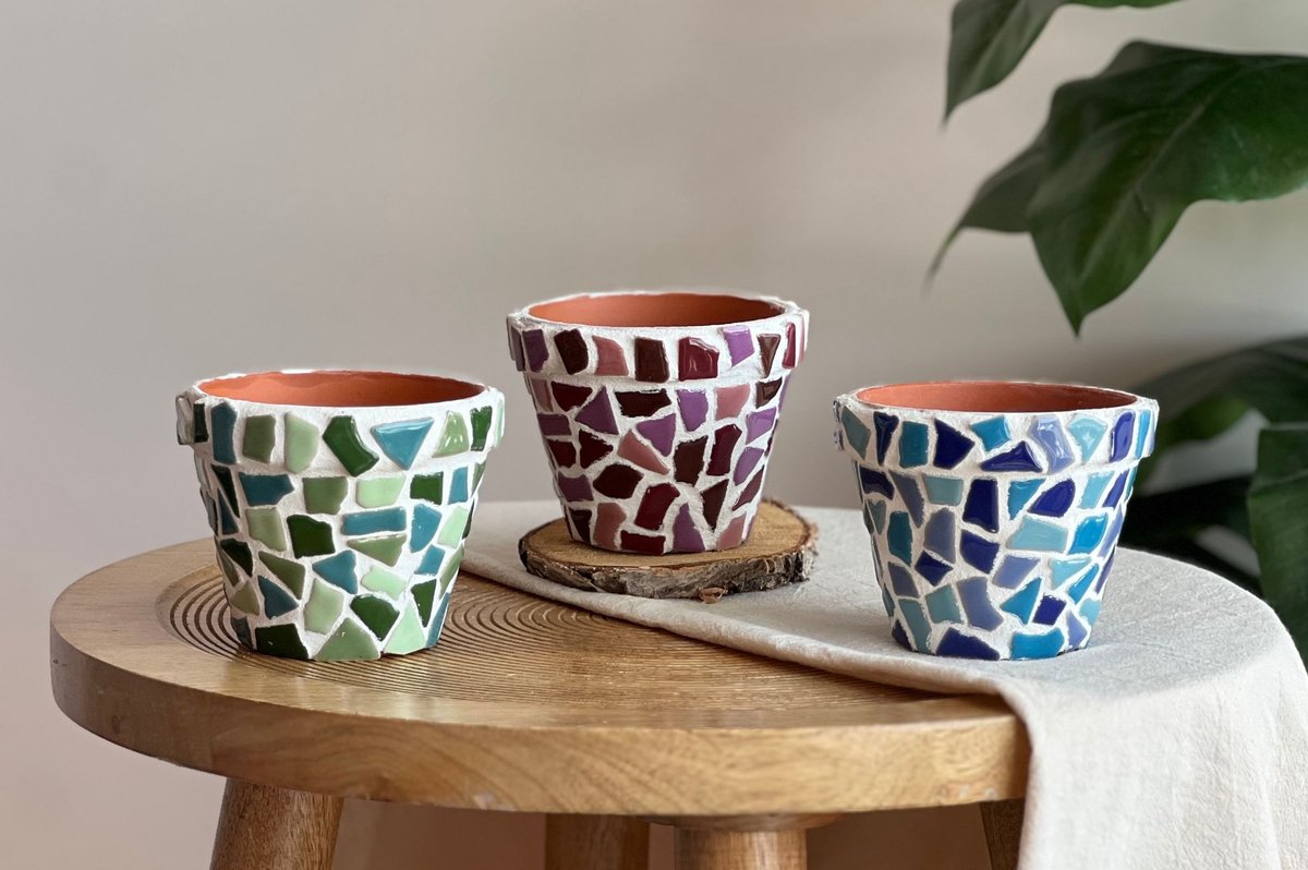 Little Creations DIY pakket - Mozaïek bloempotter (2 stuks) oud-roze - Hobbypakket volwassenen - Knutselpakket voor volwassenen - mozaiek pakket