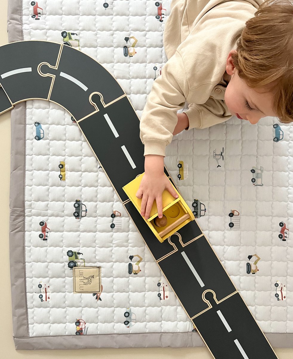 Love by Lily - groot speelkleed - On the Road - 200x150cm