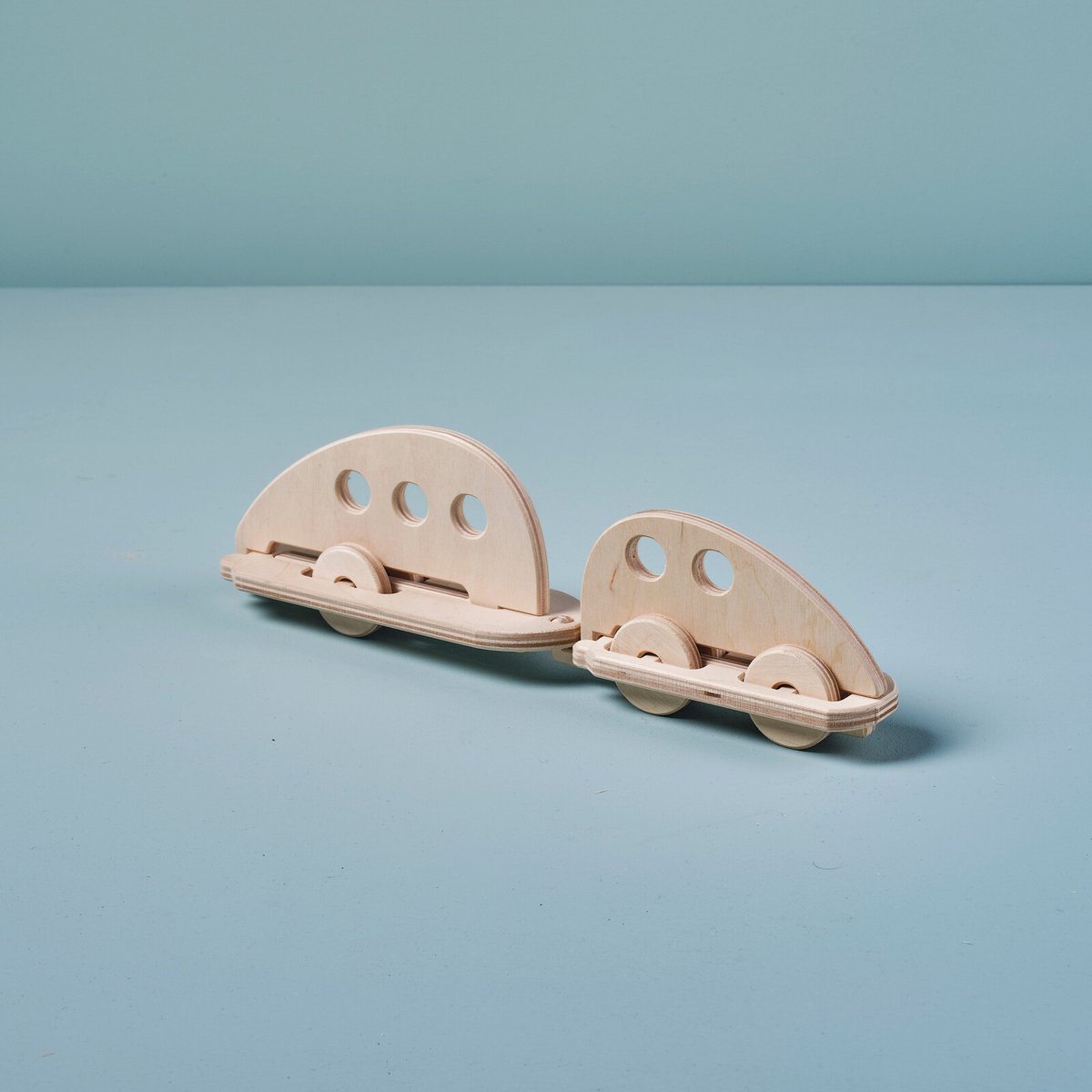   - Houten speelgoed Auto met caravan - gemaakt in Nederland van duurzaam hout - voor kinderen vanaf 3 jaar