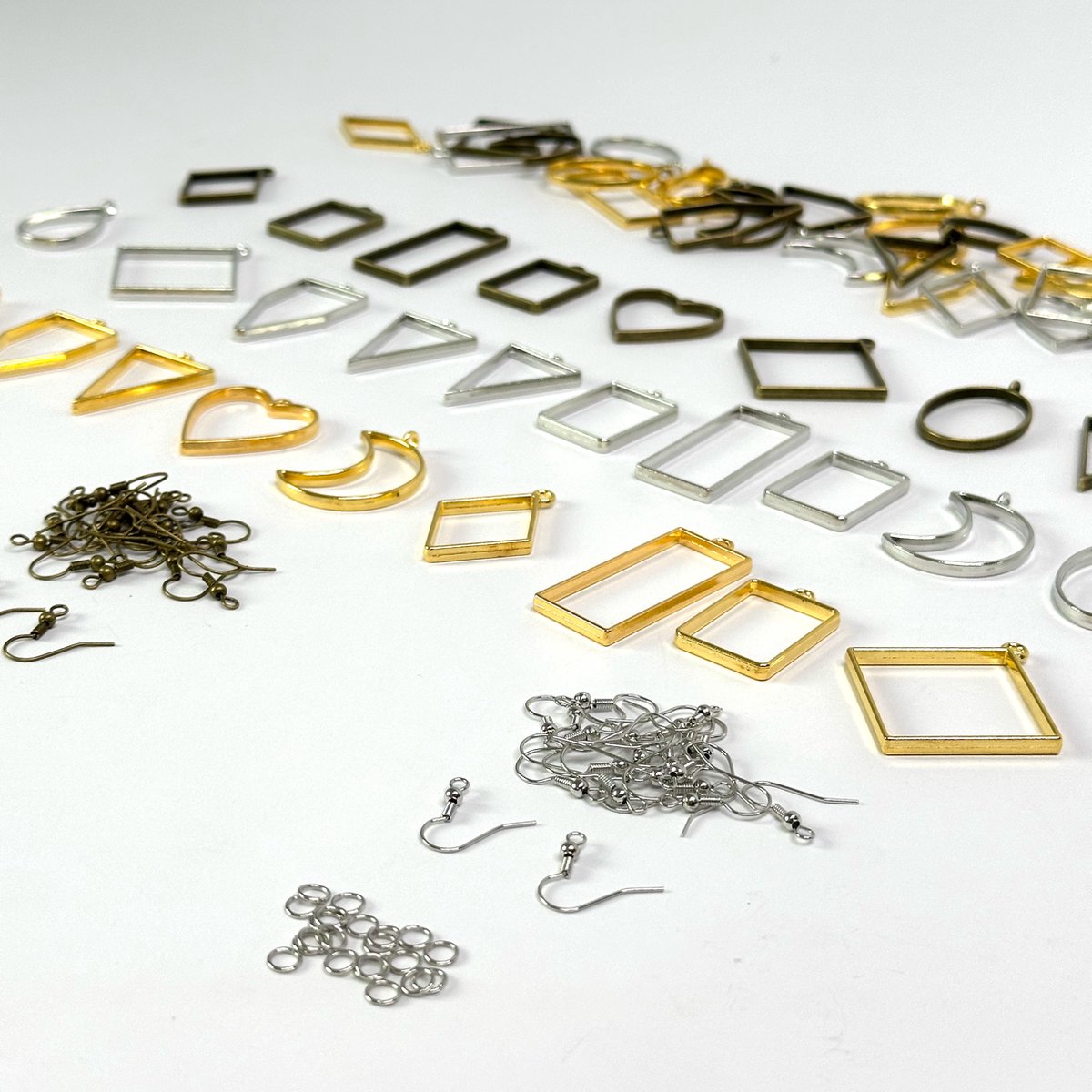 MGM Trading - Open Bedels - Oorbelhangers hars bedels voor Sieraden - Roestvrij staal - 180 stuks