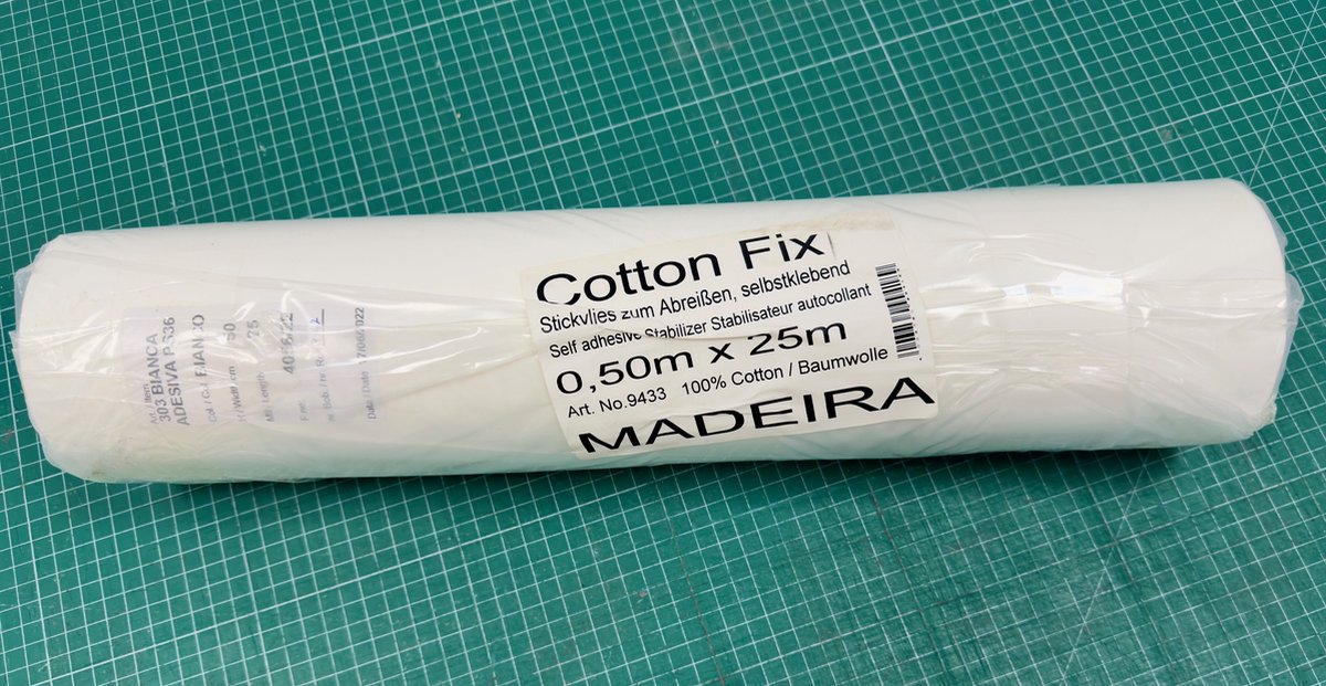 Madeira Cotton Fix Wit Katoen zelfklevend 25 Meter